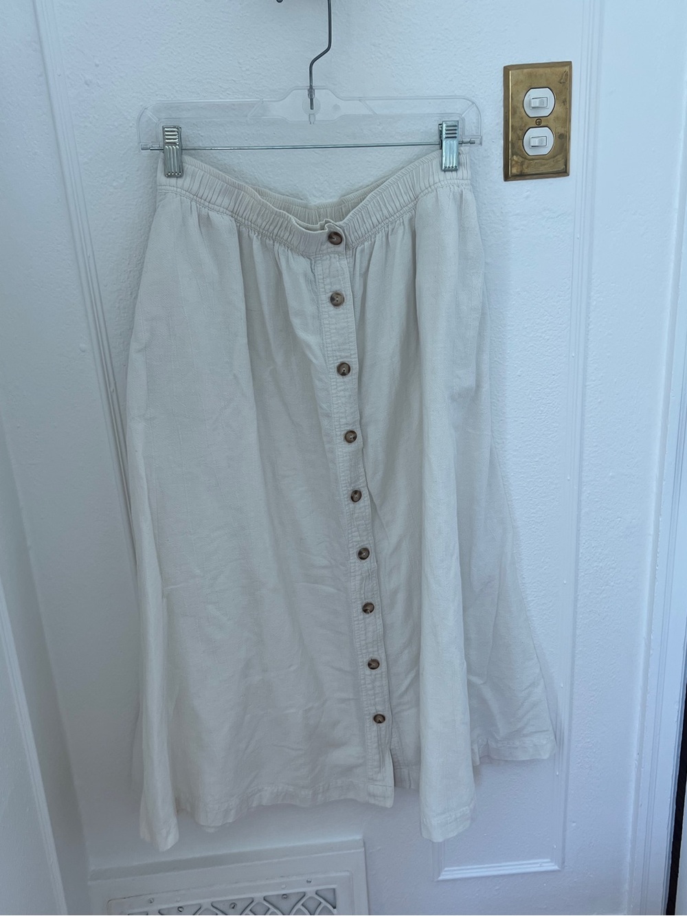Vintage Cream Button-Front Midi Skirt